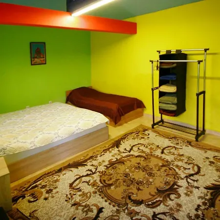 Chuchi 1 Zlatna Panega