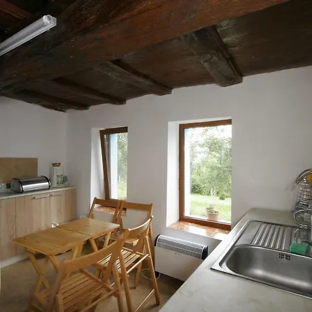 Chuchi 1 Zlatna Panega