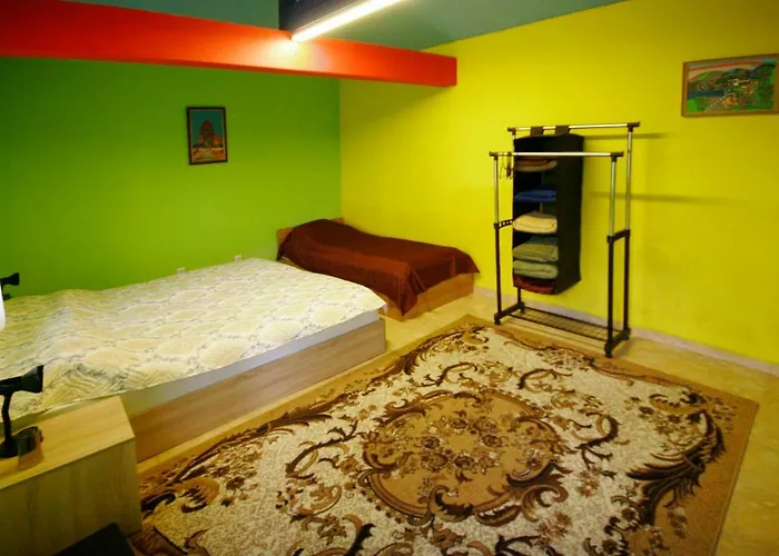 Chuchi 1 Zlatna Panega