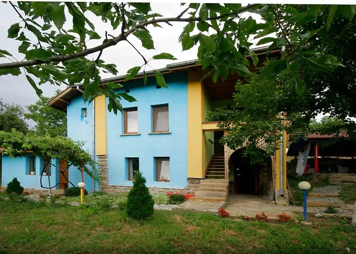 Chuchi 1 Zlatna Panega