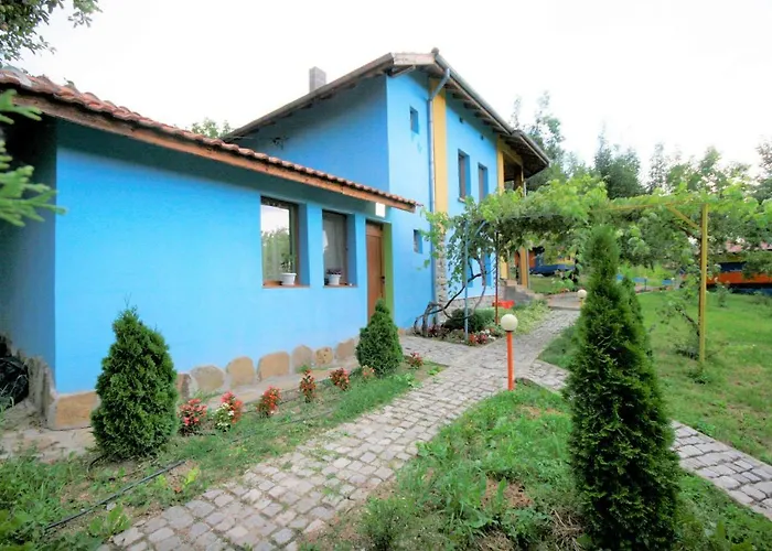 Chuchi 1 Zlatna Panega